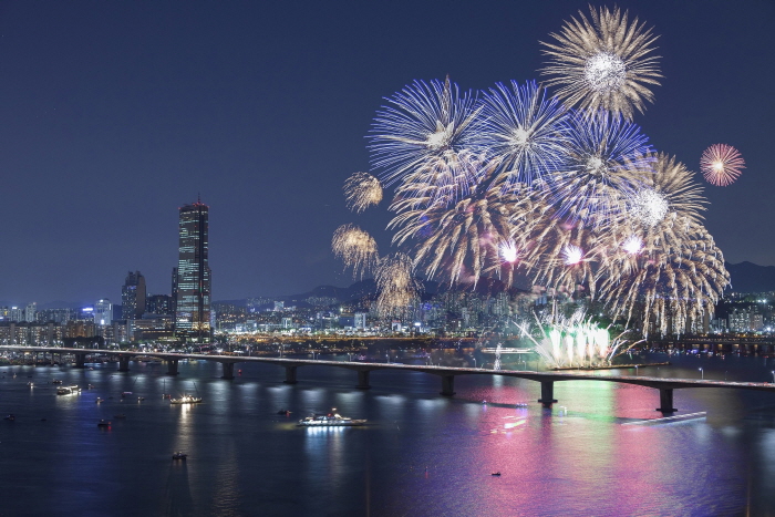 [ソウル] イーランドクルーズ（漢江遊覧船）（이랜드크루즈 （한강유람선））