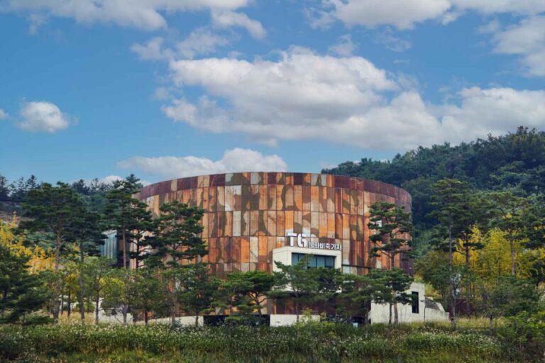 [ソウル] 麻浦 文化備蓄基地（마포 문화비축기지）