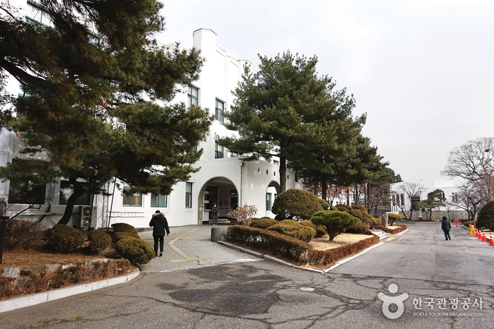 [ソウル] ソウル特別市教育庁 正読図書館（서울특별시교육청 정독도서관）