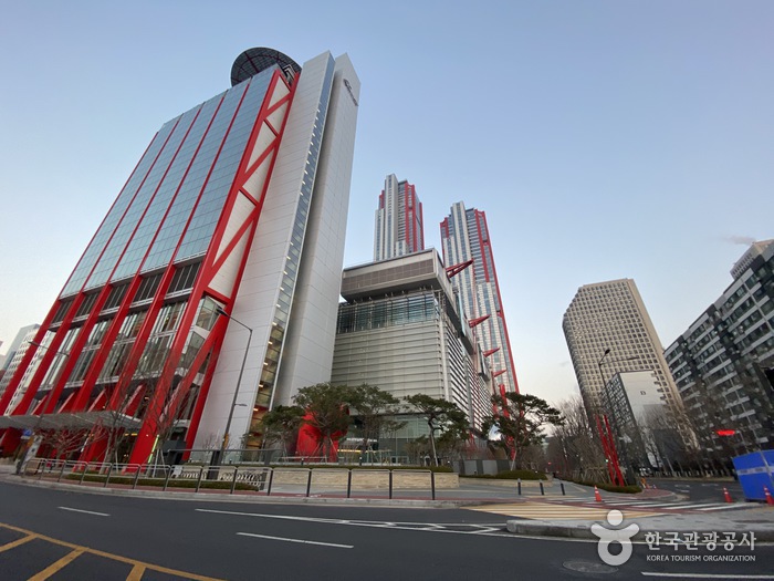 [ソウル] ザ・現代ソウル（더현대 서울）