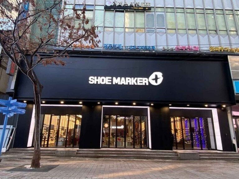 [ソウル] [事後免税店] SHOEMARKER＋（シューマーカープラス）・ミョンドン（明洞）店（슈마커플러스 명동점）
