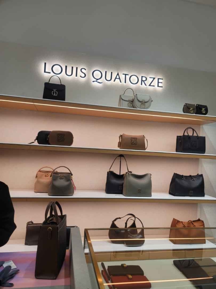 [ソウル] [事後免税店] Louis Quatorze（ルイキャトルズ）（루이까또즈）