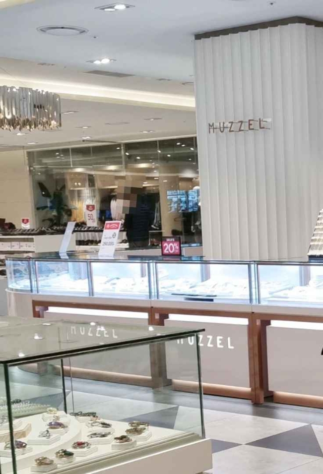 [ソウル] [事後免税店] MUZZEL（ミューゼル）・NCシングロ（新九老）（뮤젤 nc신구로）