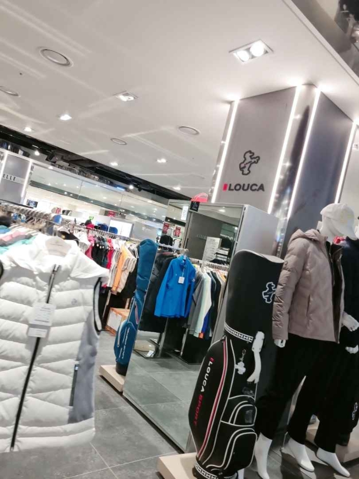 [ソウル] [事後免税店] LOUIS CASTEL（ルイカステル）ゴルフ・NCシングロ（新九老）（루이까스텔 골프 nc신구로）