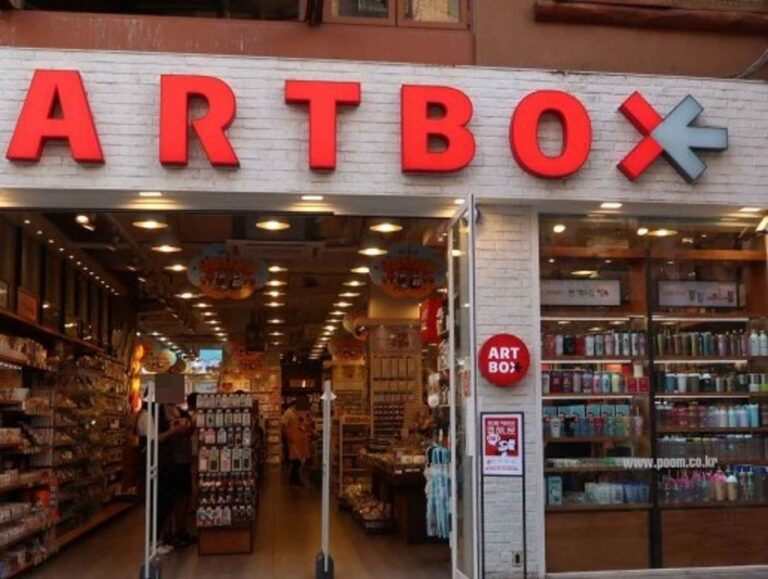 [ソウル] [事後免税店] ARTBOX（アートボックス）・ホンデ（弘大）店（아트박스 홍대점）