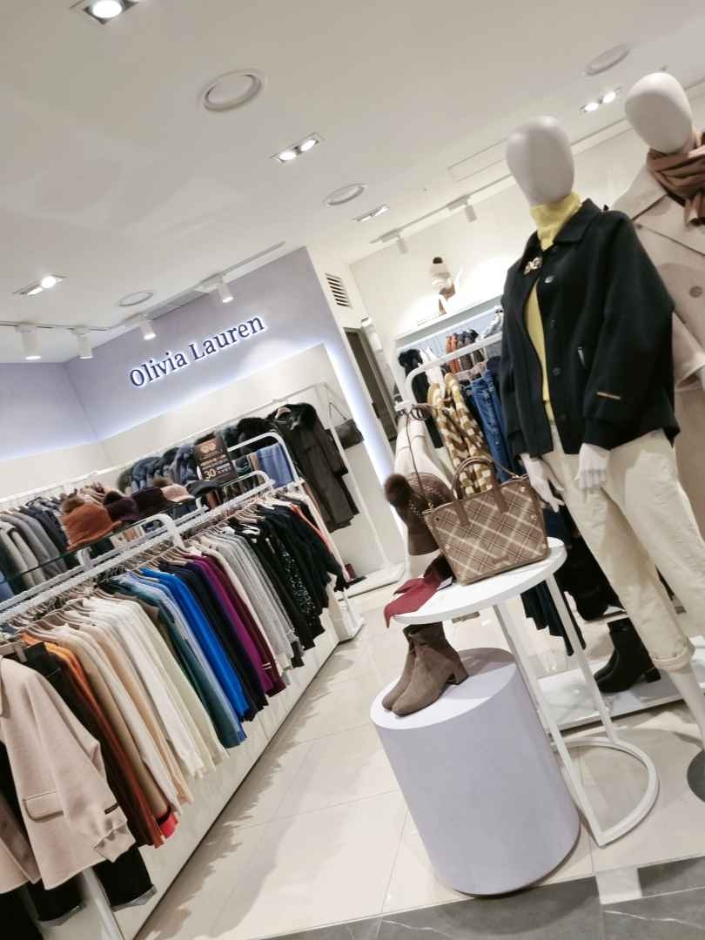 [ソウル] [事後免税店] Olivia Lauren（オリビア ローレン）・NCシングロ（新九老）（올리비아로렌 nc신구로）