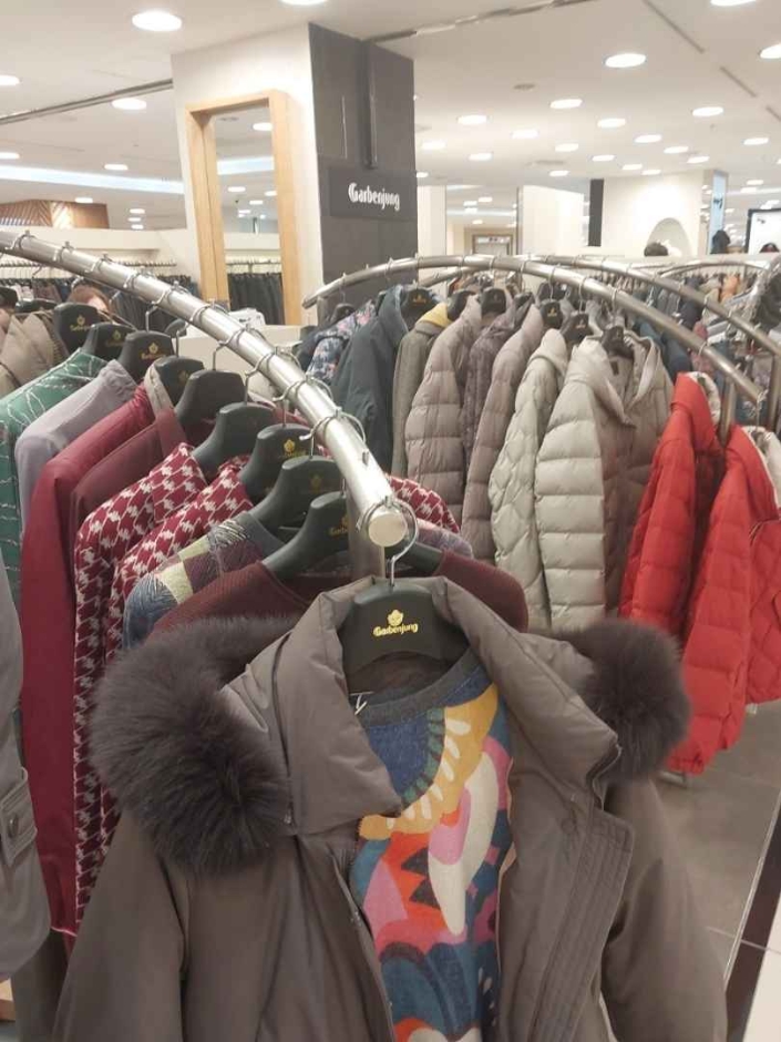 [ソウル] [事後免税店] Carbenjung（カルベンジョン）（까르벤정）