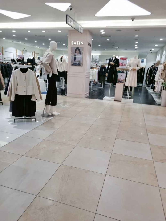 [ソウル] [事後免税店] SATIN（サテン）（샤틴）