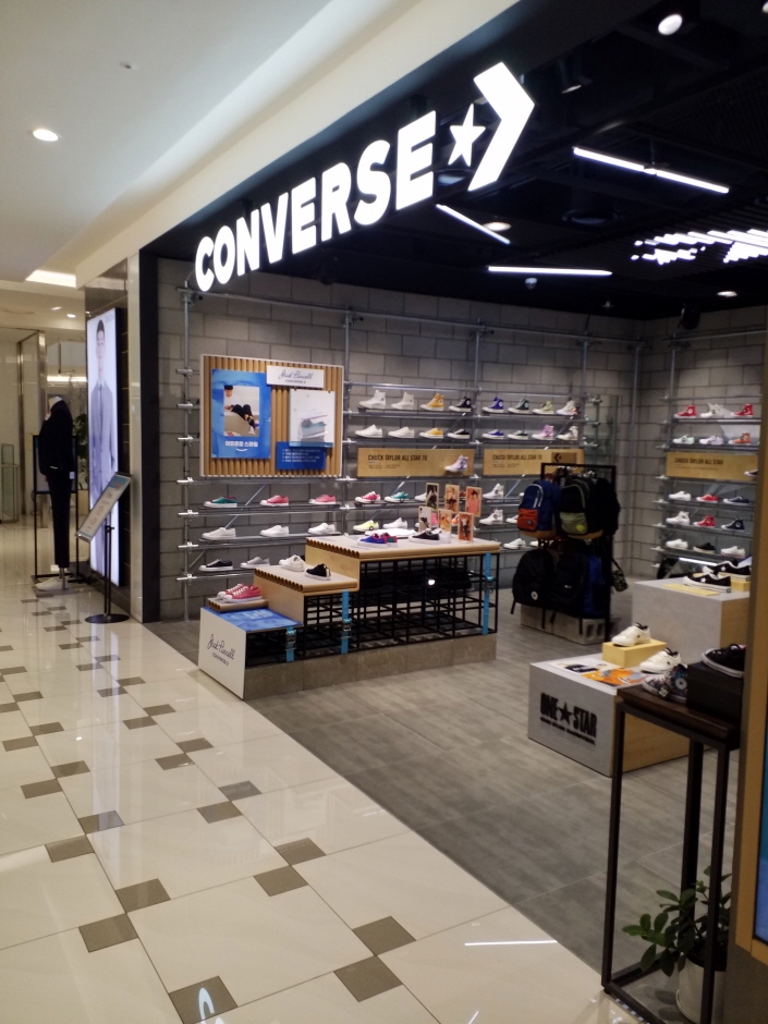 [ソウル] [事後免税店] CONVERSE（コンバース）・タイムスクエア（컨버스 타임스퀘어）