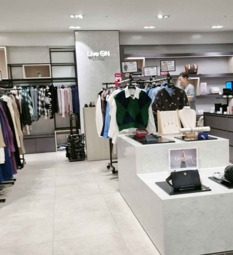 [ソウル] [事後免税店] LIVE ON（ライブオン）・NCシングロ（新九老）（라이브온 nc신구로）