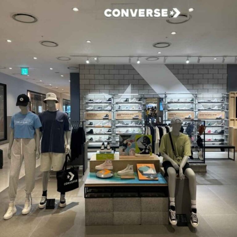 [ソウル] [事後免税店] CONVERSE（コンバース）・ロッテアウトレットソウル駅（컨버스 롯데아울렛 서울역점）