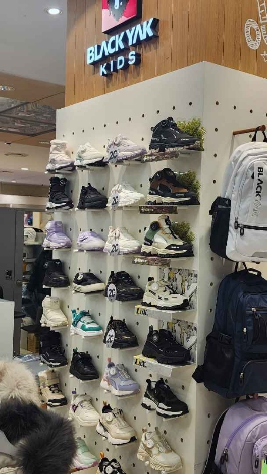 [ソウル] [事後免税店] BLACKYAK（ブラックヤク）キッズ（블랙야크키즈）
