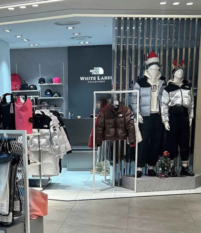 [ソウル] [事後免税店] THE NORTH FACE（ザ・ノース・フェイス）ホワイトレーベル（노스페이스화이트라벨）