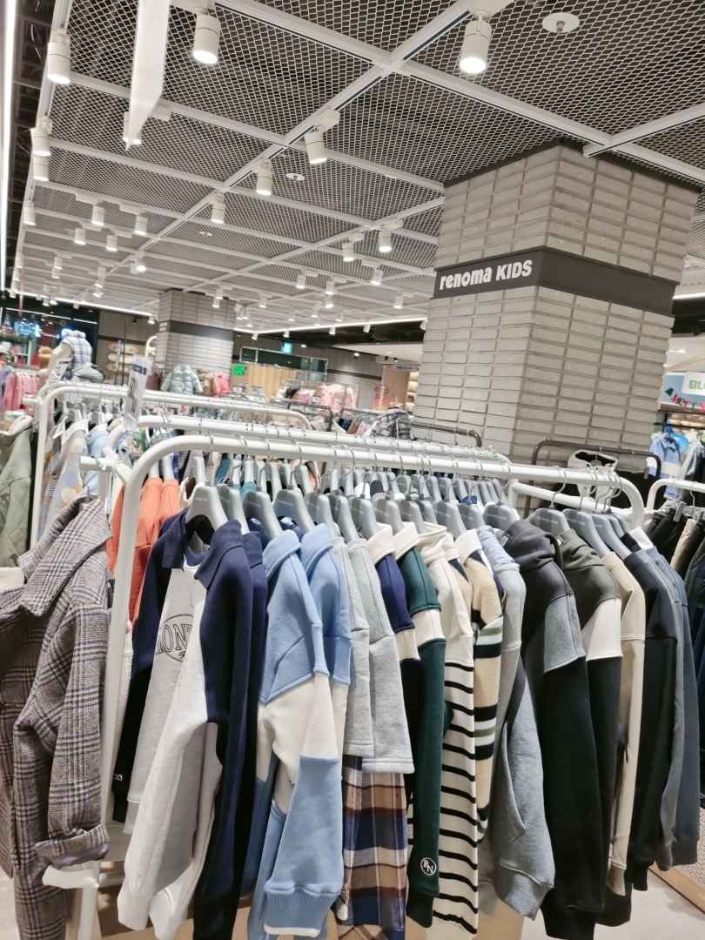 [ソウル] [事後免税店] renoma（レノマ）キッズ・NCシングロ（新九老）（레노마키즈 nc신구로）
