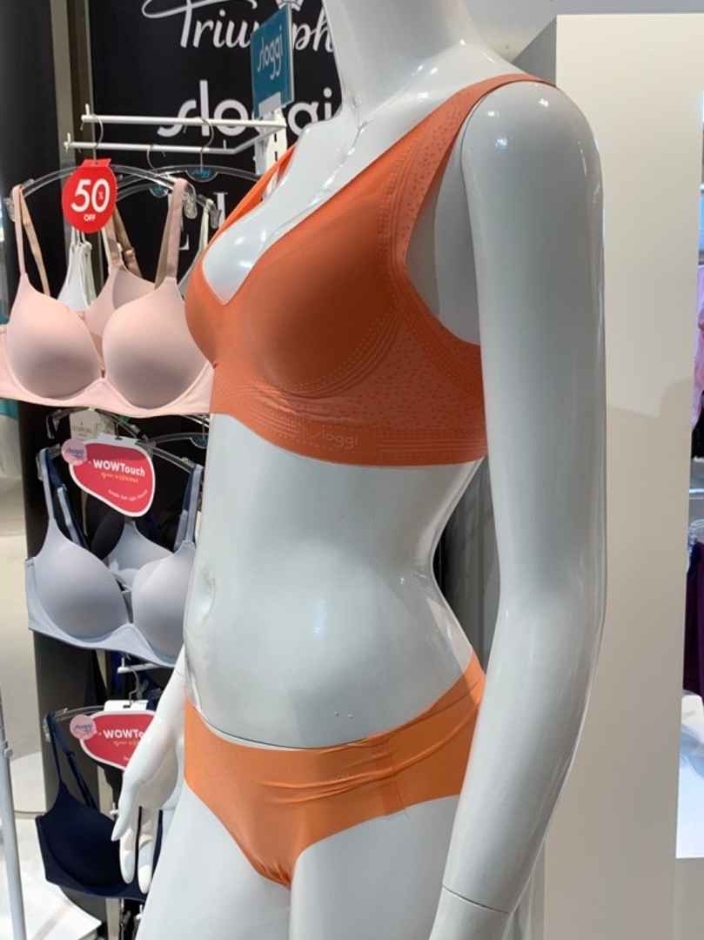 [ソウル] [事後免税店] Sloggi（スロギー）（슬로기）