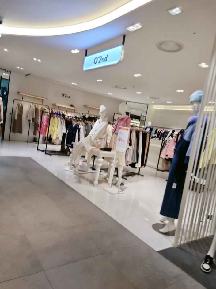 [ソウル] [事後免税店] O’2nd（オズセカンド）（오즈세컨）