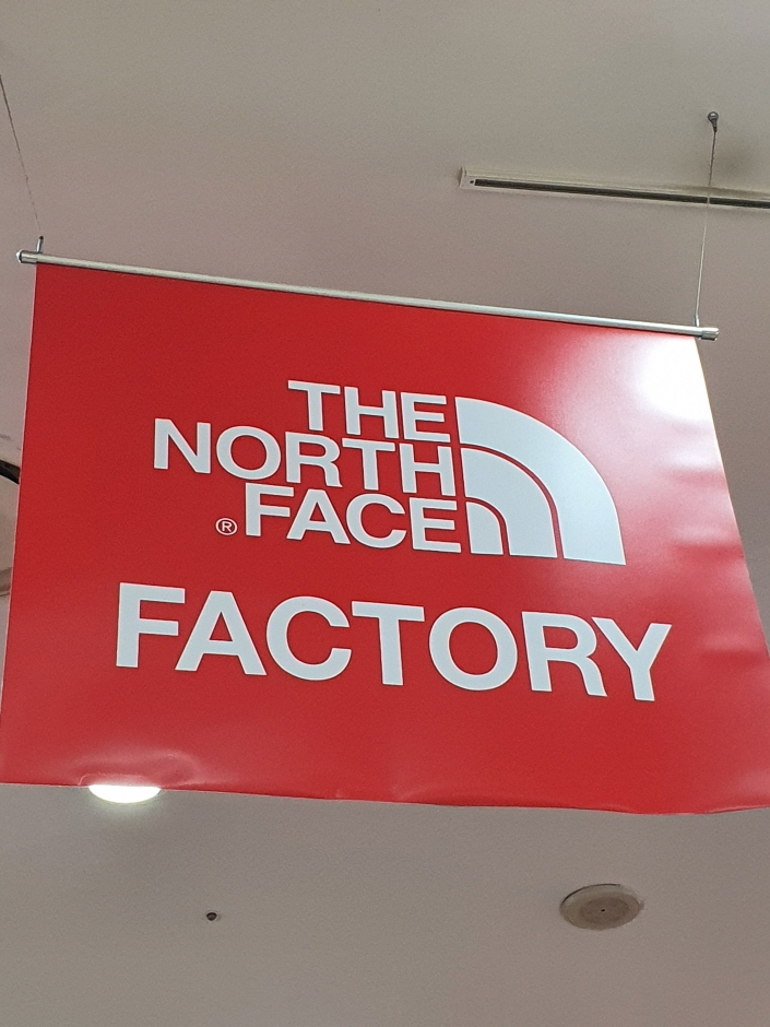 [ソウル] [事後免税店] THE NORTH FACE（ザ・ノース・フェイス）・ロッテファクトリーカサン（加山）（노스페이스 롯데팩토리가산）