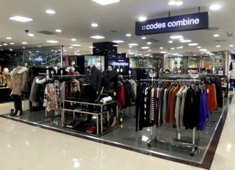[ソウル] [事後免税店] codes combine（コデスコンバイン）（코데즈컴바인）
