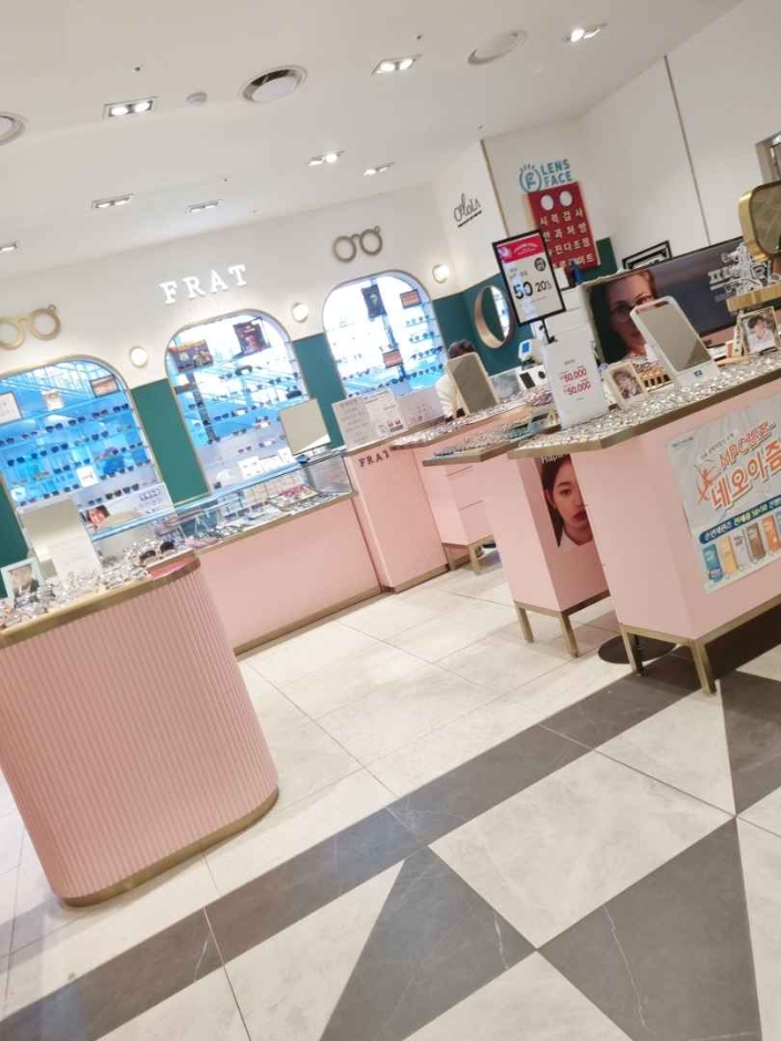 [ソウル] [事後免税店] FRAT（フラット）・NCシングロ（新九老）（프랫 nc신구로）