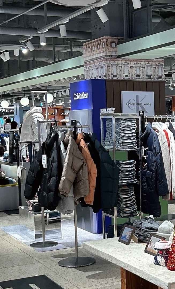 [ソウル] [事後免税店] Calvin Klein（カルバンクライン）ジーンズ（캘빈클라인 진）