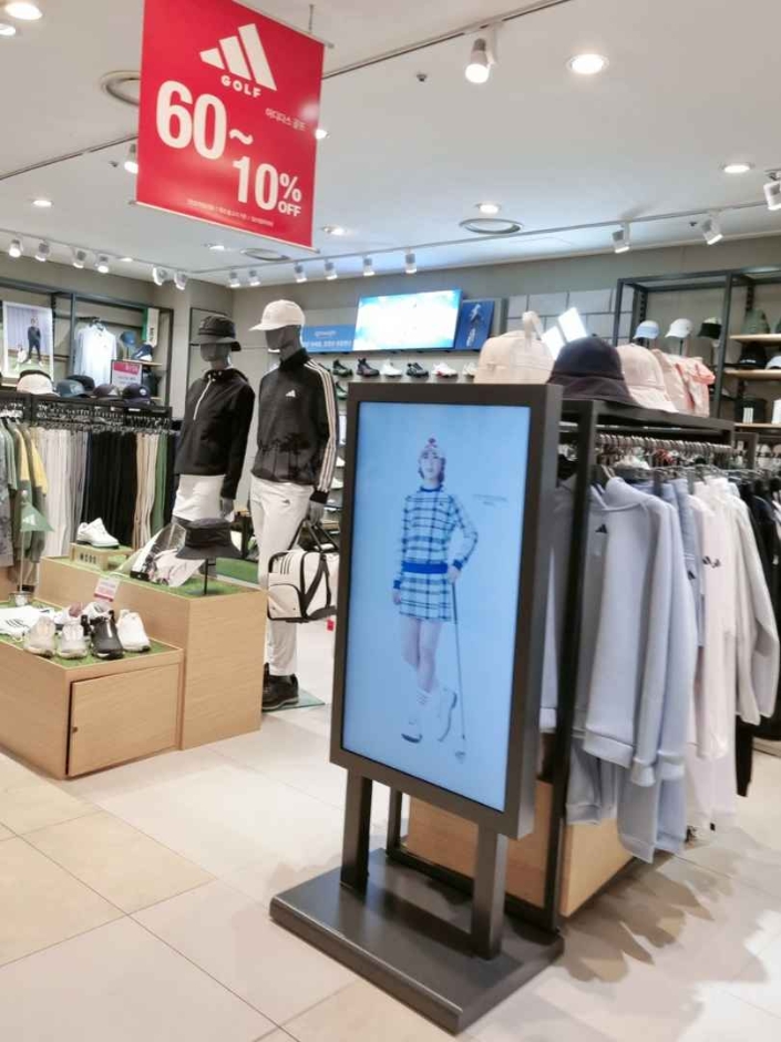 [ソウル] [事後免税店] adidas（アディダス）ゴルフ・マリオアウトレット（아디다스골프 마리오아울렛）