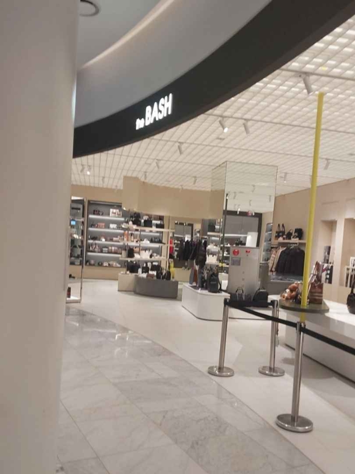 [ソウル] [事後免税店] BASH（バッシュ）（바쉬(BASH)）