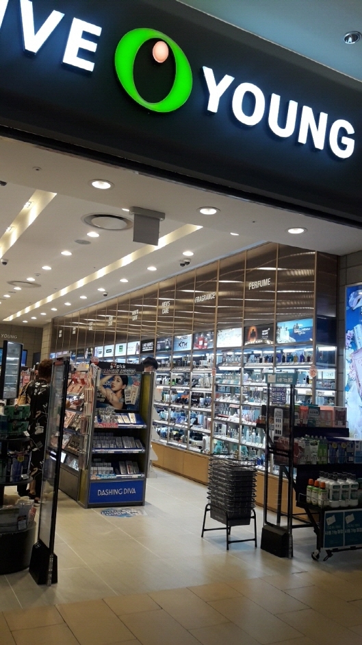 [ソウル] [事後免税店] Olive Young・キンポ（金浦）空港（올리브영 김포공항）