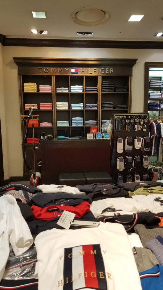 [ソウル] [事後免税店] Tommy Hilfiger（トミー ヒルフィガー）・コンデ（建大）スターシティ（타미힐피거건대스타시티）