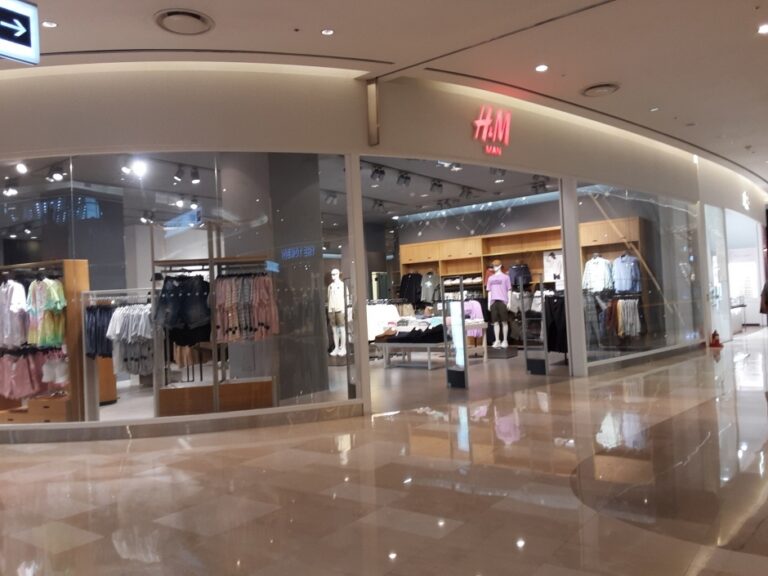[ソウル] [事後免税店] H＆M・ロッテワールドモール（에이치엔엠 롯데월드몰）