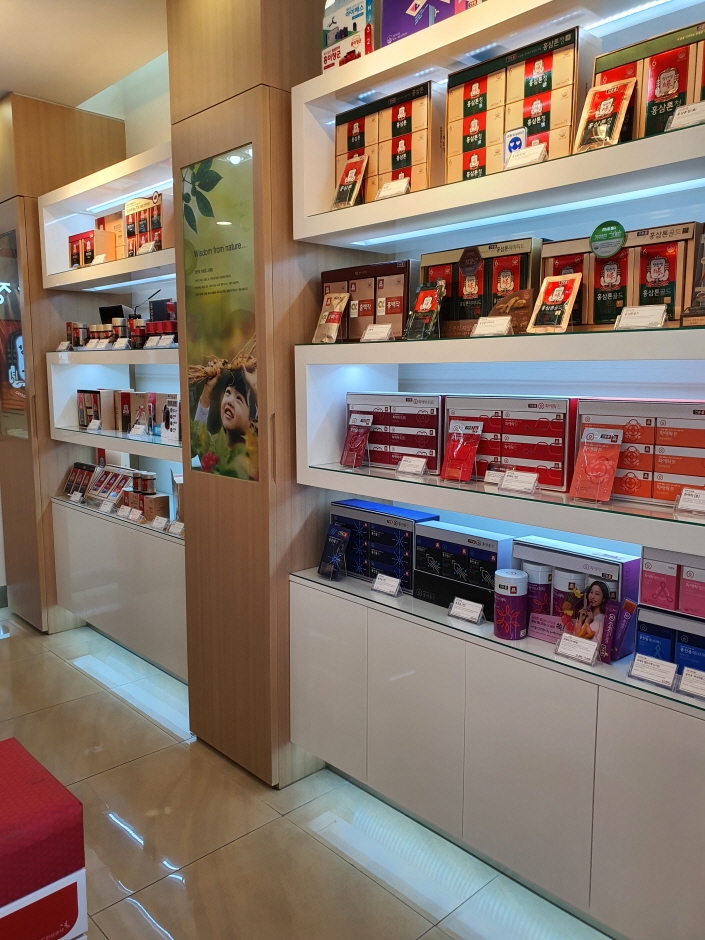 [ソウル] [事後免税店] チョングァンジャン（正官庄）・シンチョン駅（정관장 신촌역）