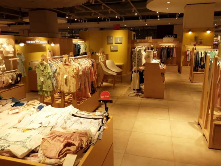 [ソウル] [事後免税店] MOONYAMOONYA（ムニャムニャ）・現代ガーデンファイブ（무냐무냐 현대가든파이브）