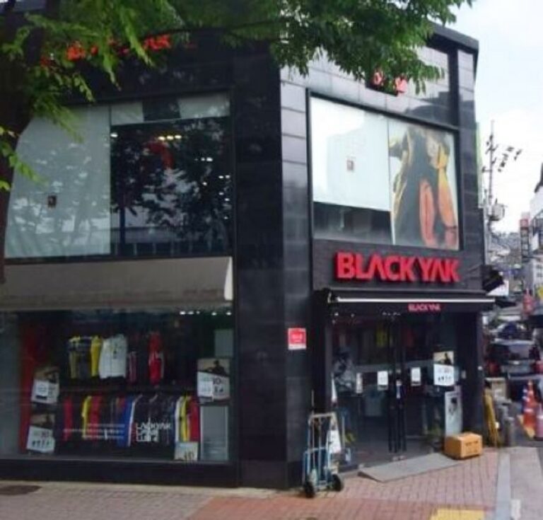 [ソウル] [事後免税店] BLACKYAK（ブラックヤク）・チョンノ（鐘路）（블랙야크 종로）