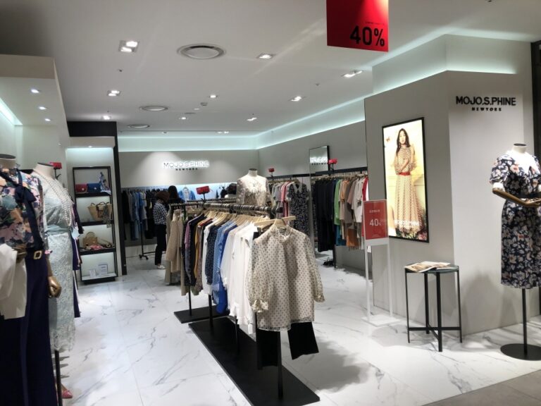 [ソウル] [事後免税店] THE HANDSOME（ハンサム）SYSTEM（システム）・現代ガーデンファイブ（한섬 시스템 현대가든파이브）