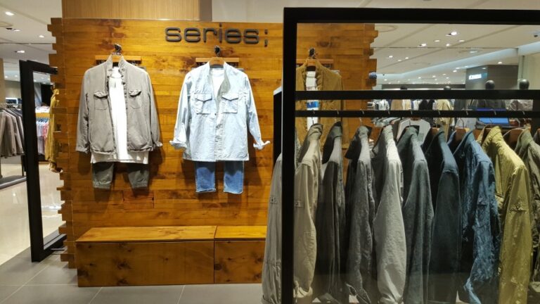 [ソウル] [事後免税店] シリーズ・コンデ（建大）スターシティ（시리즈건대스타시티）