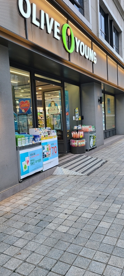 [ソウル] [事後免税店] Olive Young・ハクドンジュンアン（鶴洞中央）（올리브영 학동중앙）