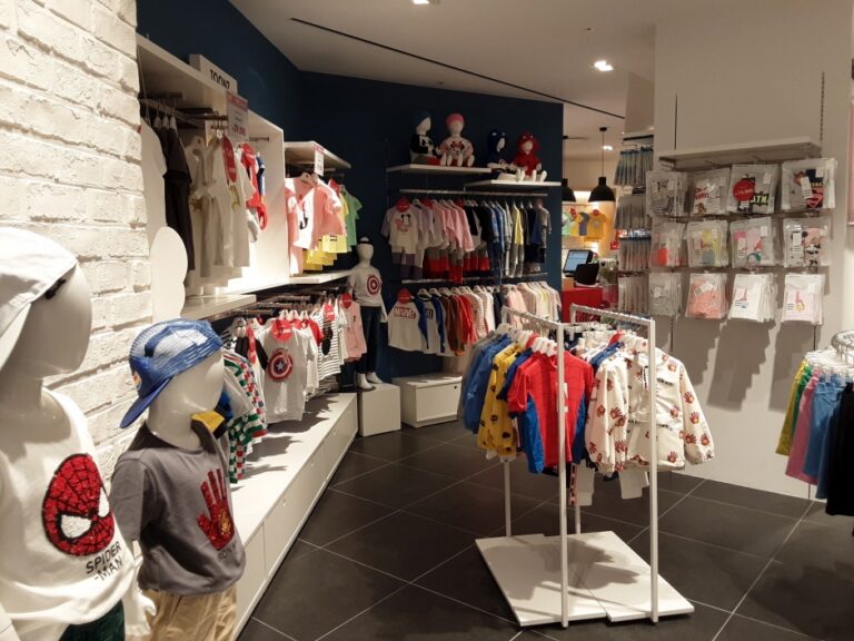 [ソウル] [事後免税店] LAUGHINGCHILD（ラフィングチャイルド）・現代ガーデンファイブ（래핑차일드 현대가든파이브）