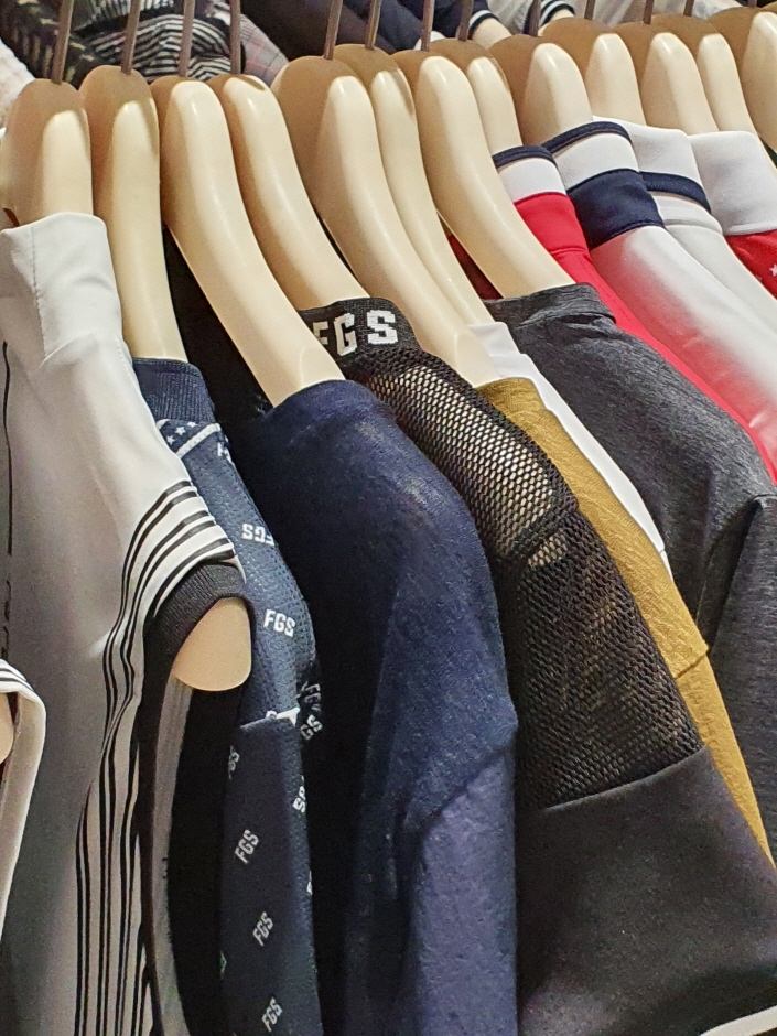 [ソウル] [事後免税店] CREAS（クリアス）PING・ロッテファクトリーカサン（加山）（크리스 PING 롯데팩토리가산）