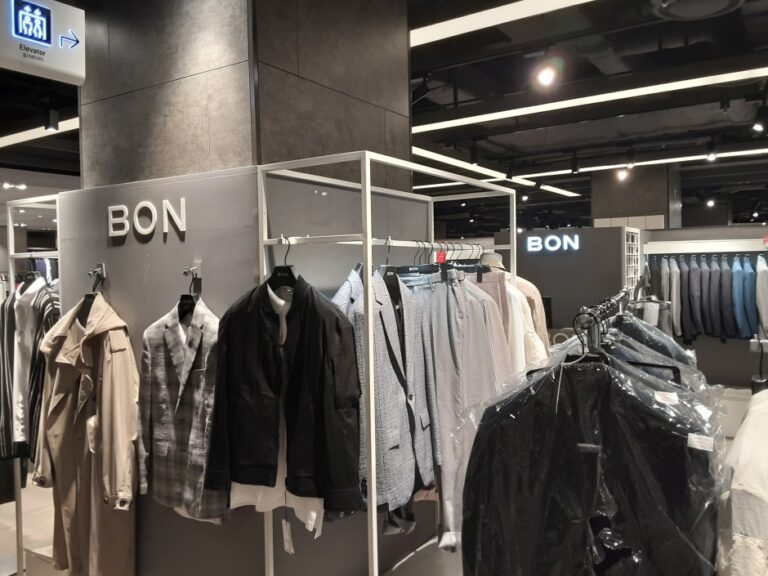 [ソウル] [事後免税店] Bone（ボーン）・現代ガーデンファイブ（본 현대가든파이브）