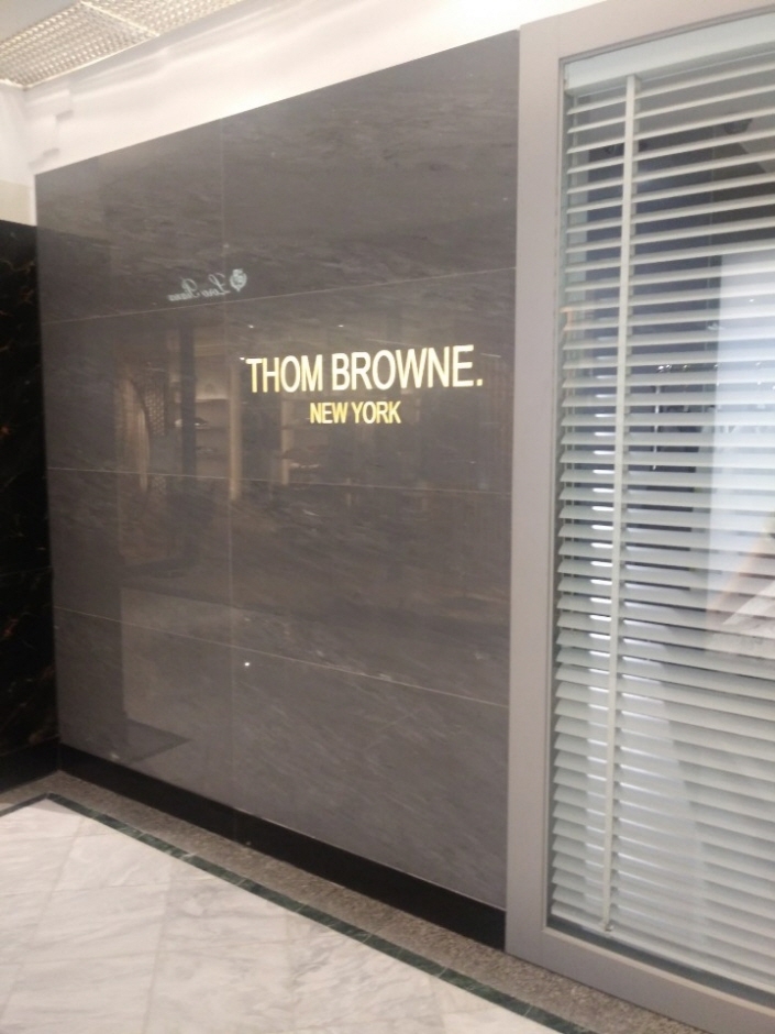 [ソウル] [事後免税店] TOM FORD（トム・フォード）レディース・ギャラリア（톰포드여성 갤러리아）