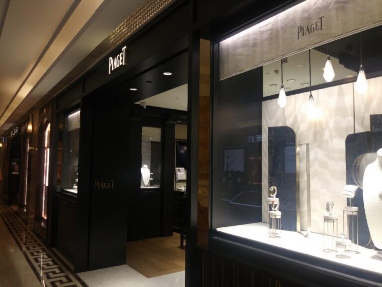 [ソウル] [事後免税店] Piaget（ピアジェ）・ギャラリア（피아제 갤러리아）