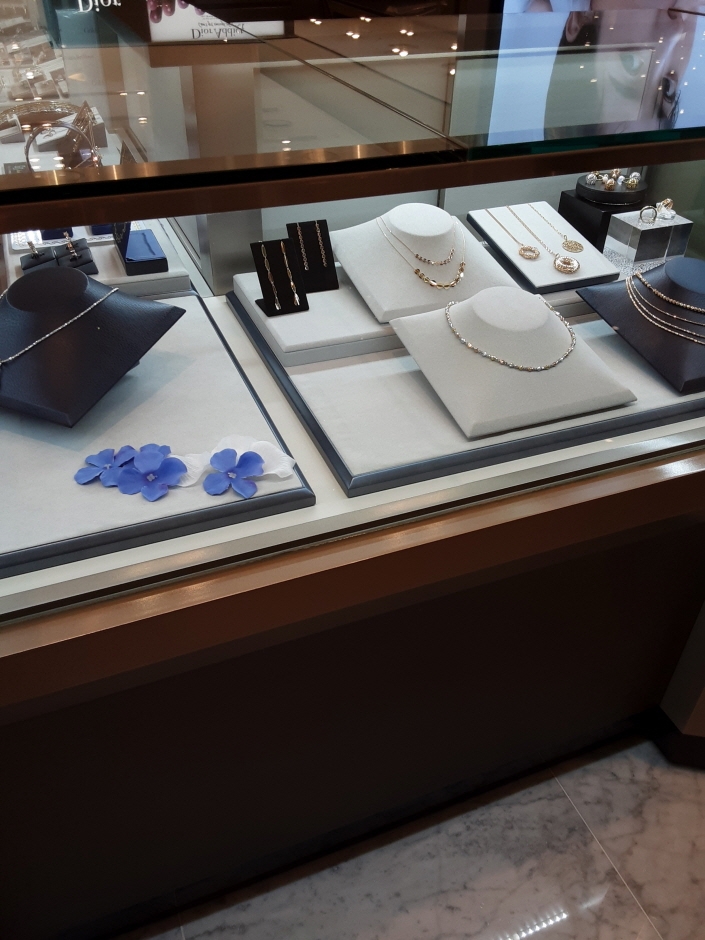 [ソウル] [事後免税店] GOLDENDEW・ディーキューブシティ（골든듀 디큐브시티）