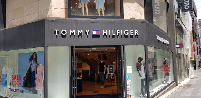 [ソウル] [事後免税店] THE HANDSOME（ハンサム）Tommy Hilfiger（トミー ヒルフィガー）・ミョンドン（明洞）（한섬 타미힐피거 명동）
