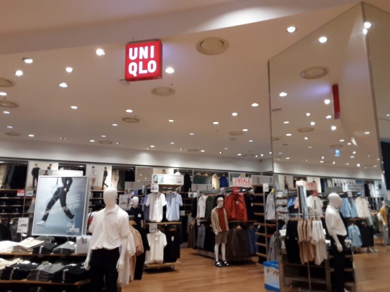 [ソウル] [事後免税店] ユニクロ・マリオアウトレット（유니클로 마리오아울렛）