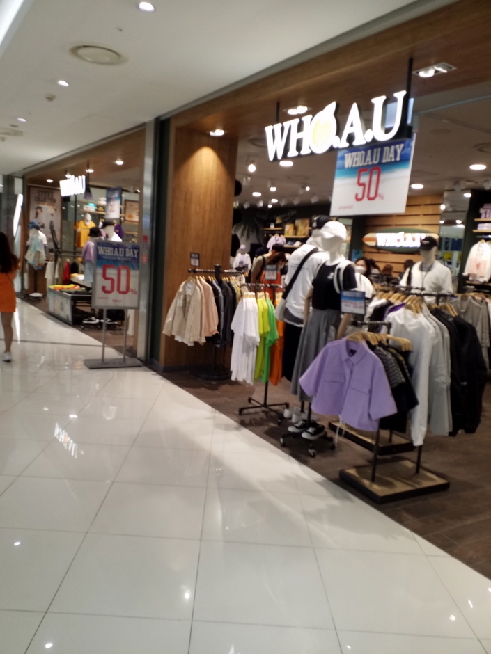 [ソウル] [事後免税店] EW WHO.A.U・タイムスクエア（EW 후아유 타임스퀘어）