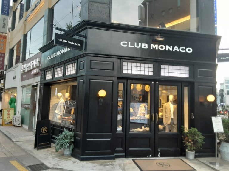 [ソウル] [事後免税店] THE HANDSOME（ハンサム）CLUB MONACO（クラブモナコ）・カロス（한섬 클럽모나코 가로수）