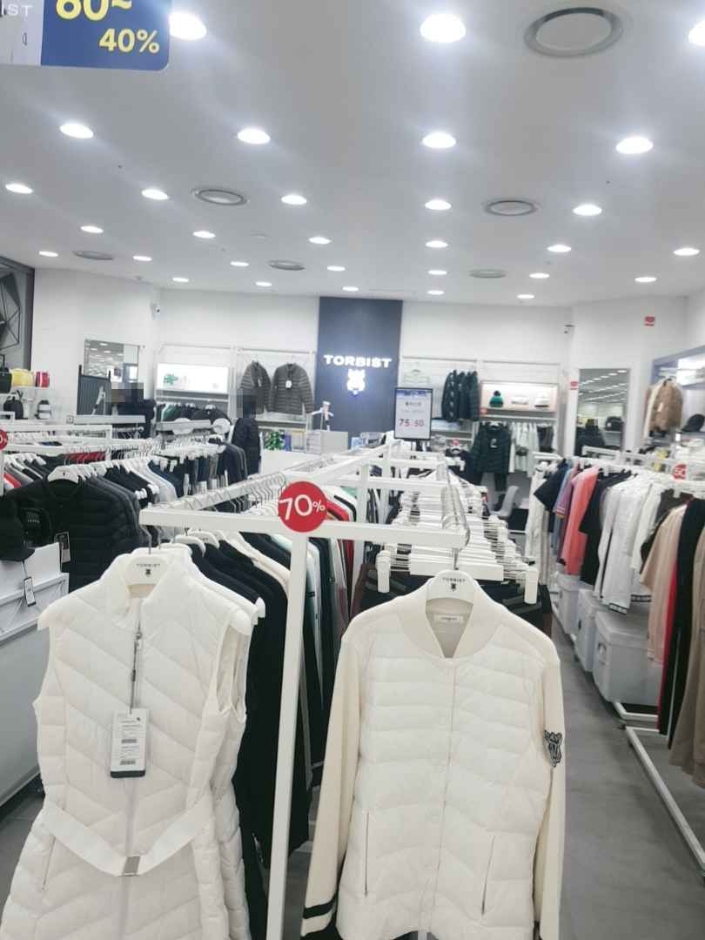 [仁川] [事後免税店] TORBIST（トルビスト）・モダアウトレットインチョン（仁川）店（톨비스트 모다아울렛 인천점）