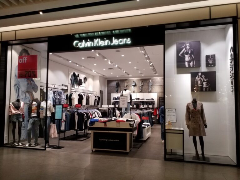 [仁川] [事後免税店] Calvin Klein（カルバンクライン）ジーンズ（갤빈클라인 진）