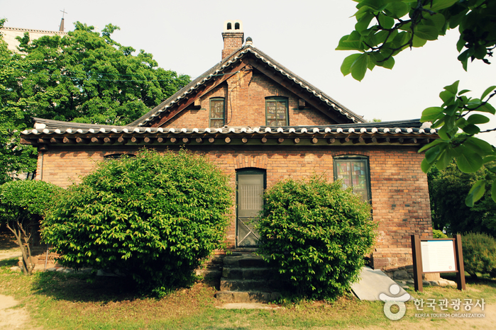 [大邱] 宣教師スウィッツァー住宅（선교사스윗즈주택）