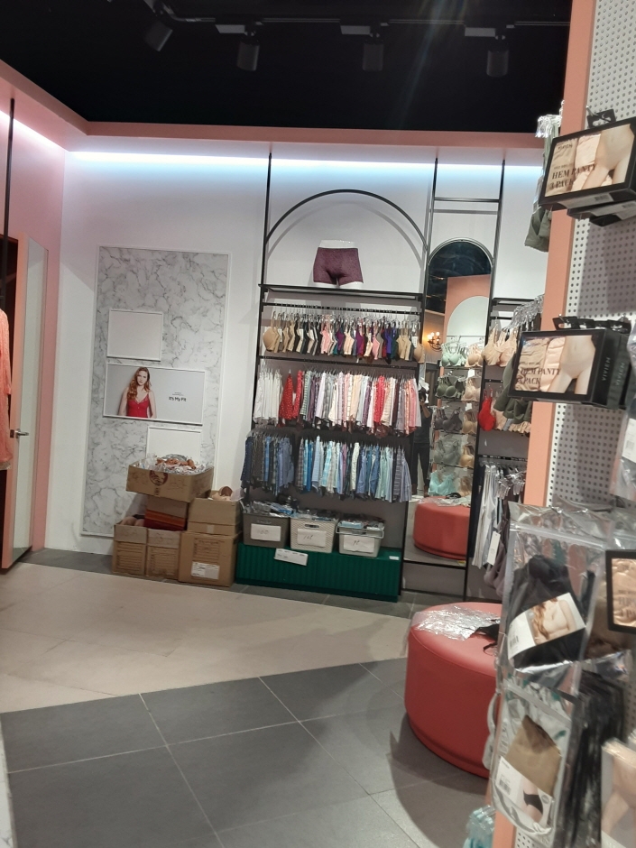 [大邱] [事後免税店] VIVIEN（ヴィヴィアン）・イシアポリス（비비안 이시아폴리스）