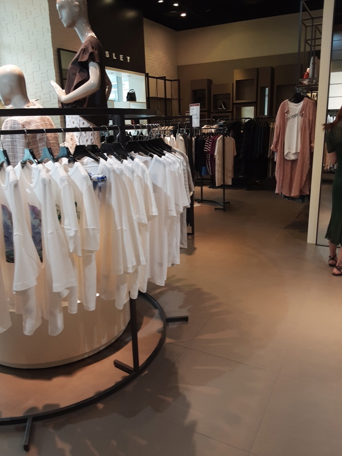 [大邱] [事後免税店] SISLEY（シスレー）・イシアポリス（시슬리 이시아폴리스）
